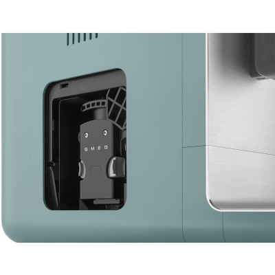 Кофемашина Smeg BCC13EGMEU