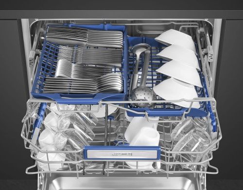 Встраиваемая посудомоечная машина Smeg STL333CL