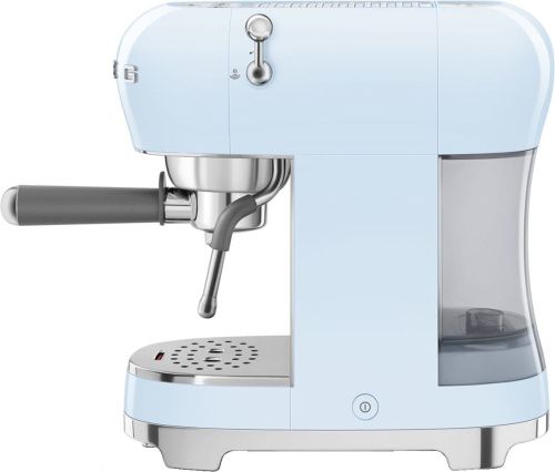Кофемашина-эспрессо Smeg ECF02PBEU
