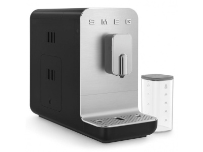 Кофемашина Smeg BCC13BLMEU