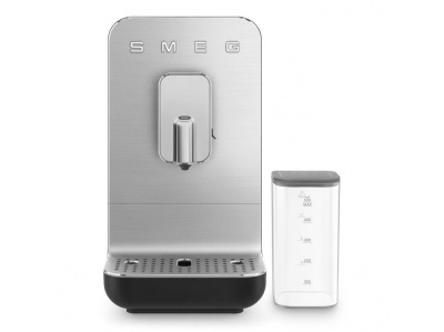 Кофемашина Smeg BCC13BLMEU