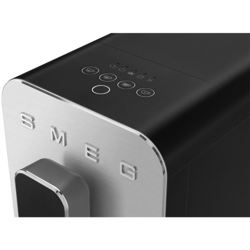 Кофемашина Smeg BCC11BLMEU