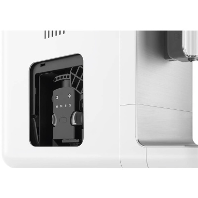 Кофемашина Smeg BCC11WHMEU